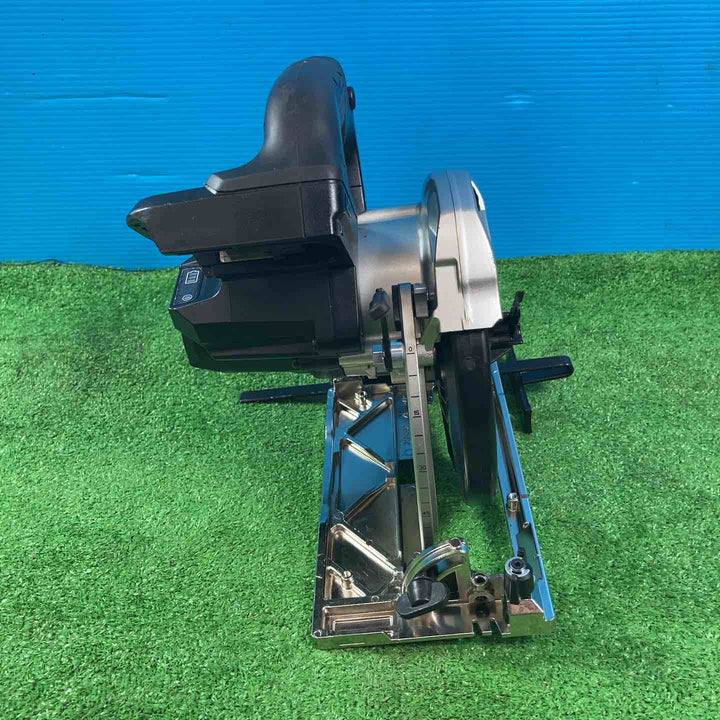 ★マキタ(makita) コードレス丸のこ HS631DRGXB【岩槻店】