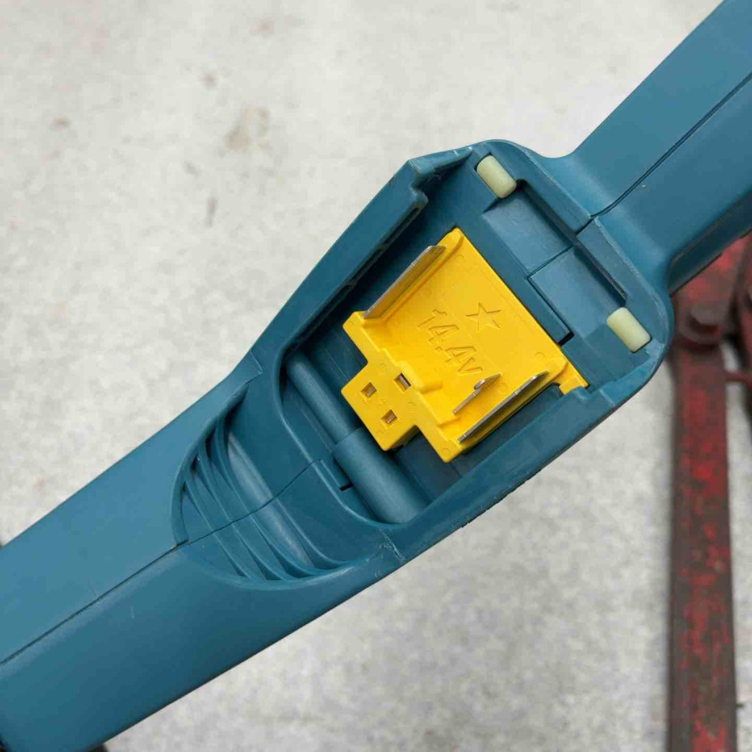 【店頭受取り限定】◇マキタ 充電式草刈機 14.4V 260mm (本体のみ) MUR141DZ【八潮店】