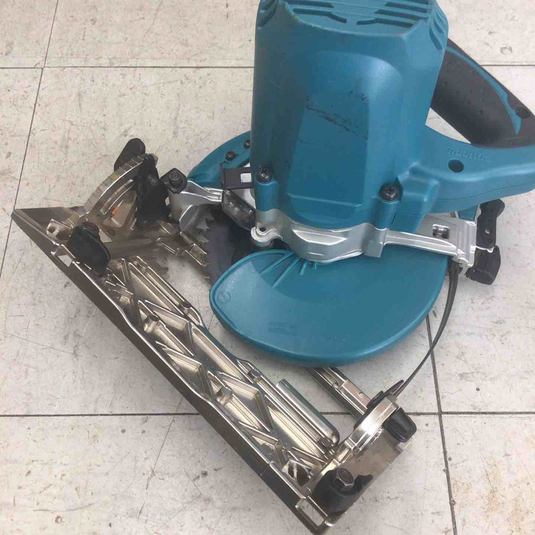 中古品】 マキタ/makita 電気マルノコ 5637BA 【鴻巣店】 – アクト 