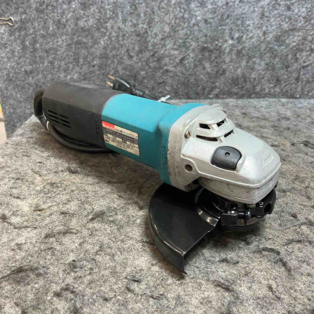 マキタ(makita) 150mm電子ディスクグラインダ 9566CV【桶川店】