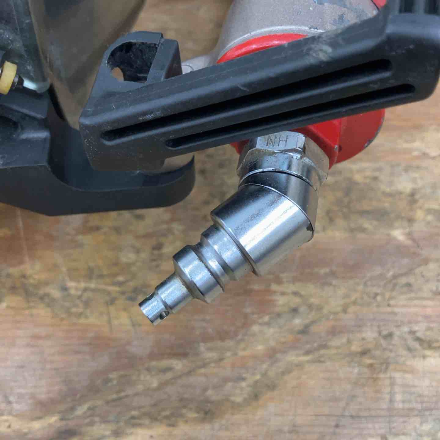 ☆マックス(MAX) 高圧エア釘打ち機 HN-75N1 防塵カバー欠品 本体のみ