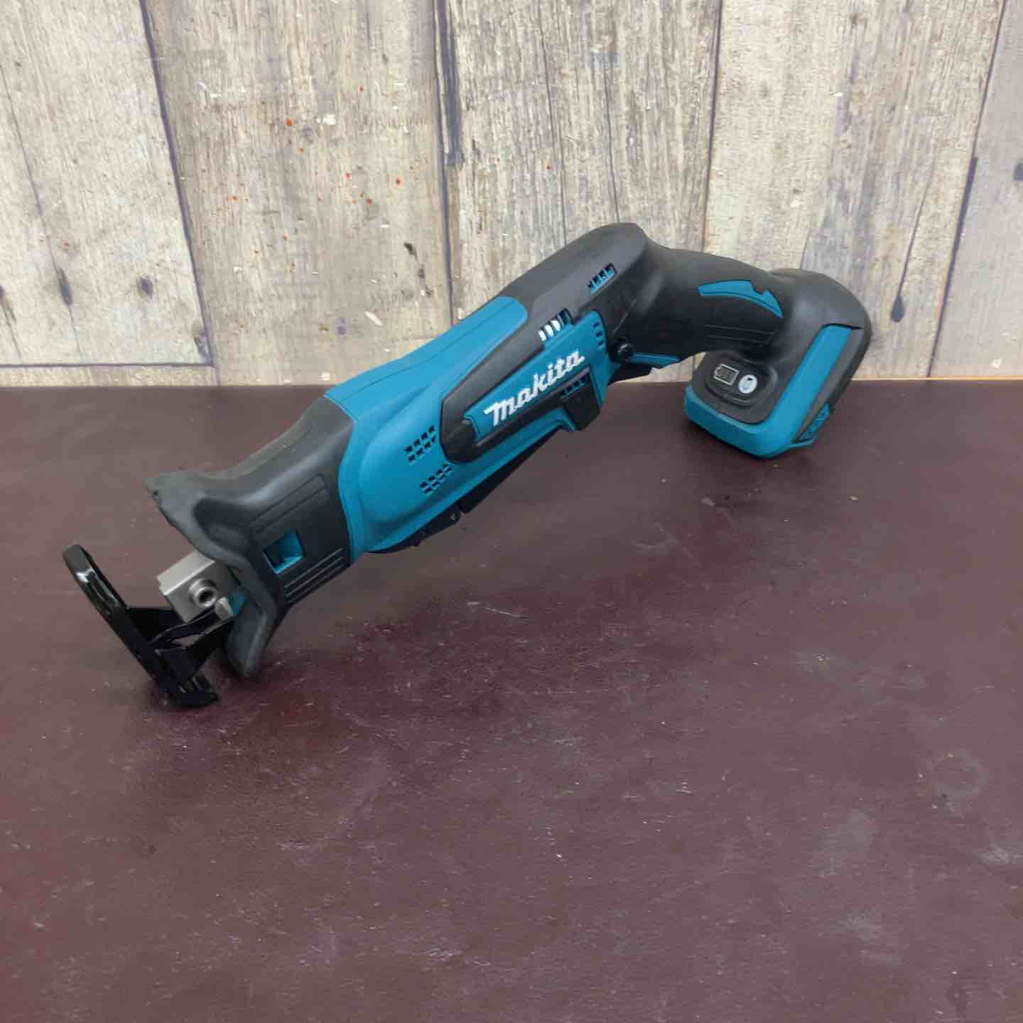 中古品】マキタ(makita) コードレスレシプロソー JR184DZ【東大和店