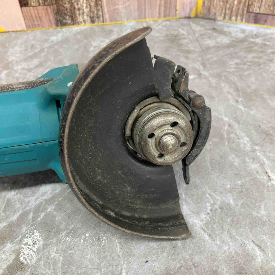 ☆マキタ(makita) 100mmコードレスディスクグラインダ GA404DZN (GA404DN)【八潮店】