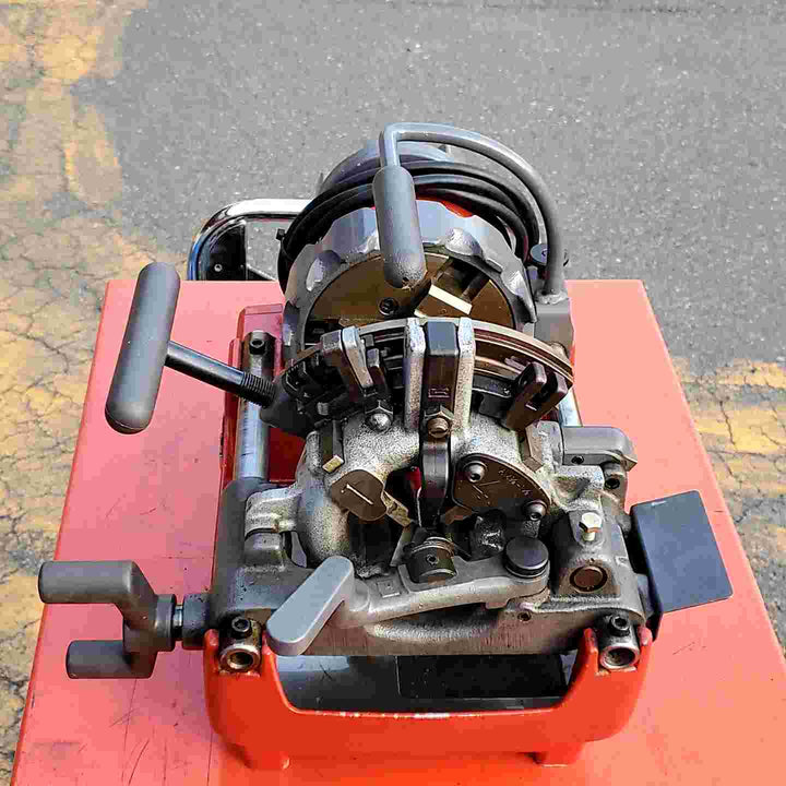 【中古品・店頭受取り限定】 アサダ/Asada ねじ切り機・ASTRONiC1 【桶川店】