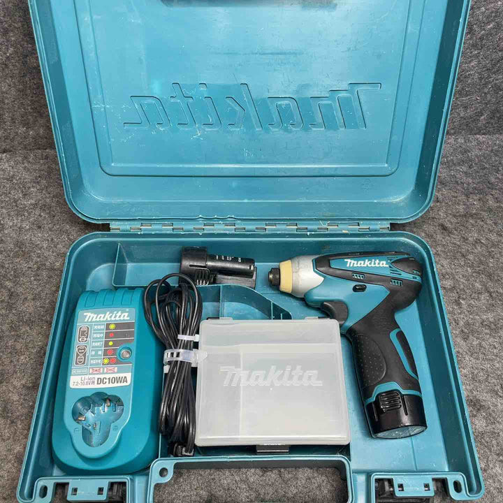 マキタ(makita) コードレスインパクトドライバー TD090DWX バッテリー2個付 【桶川店】