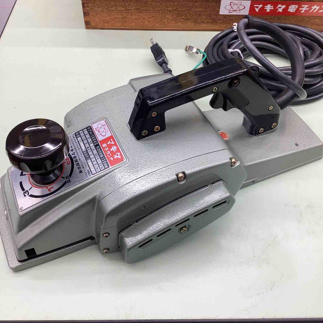 ◇マキタ(makita) 136mm電子カンナ 1804C【越谷店】
