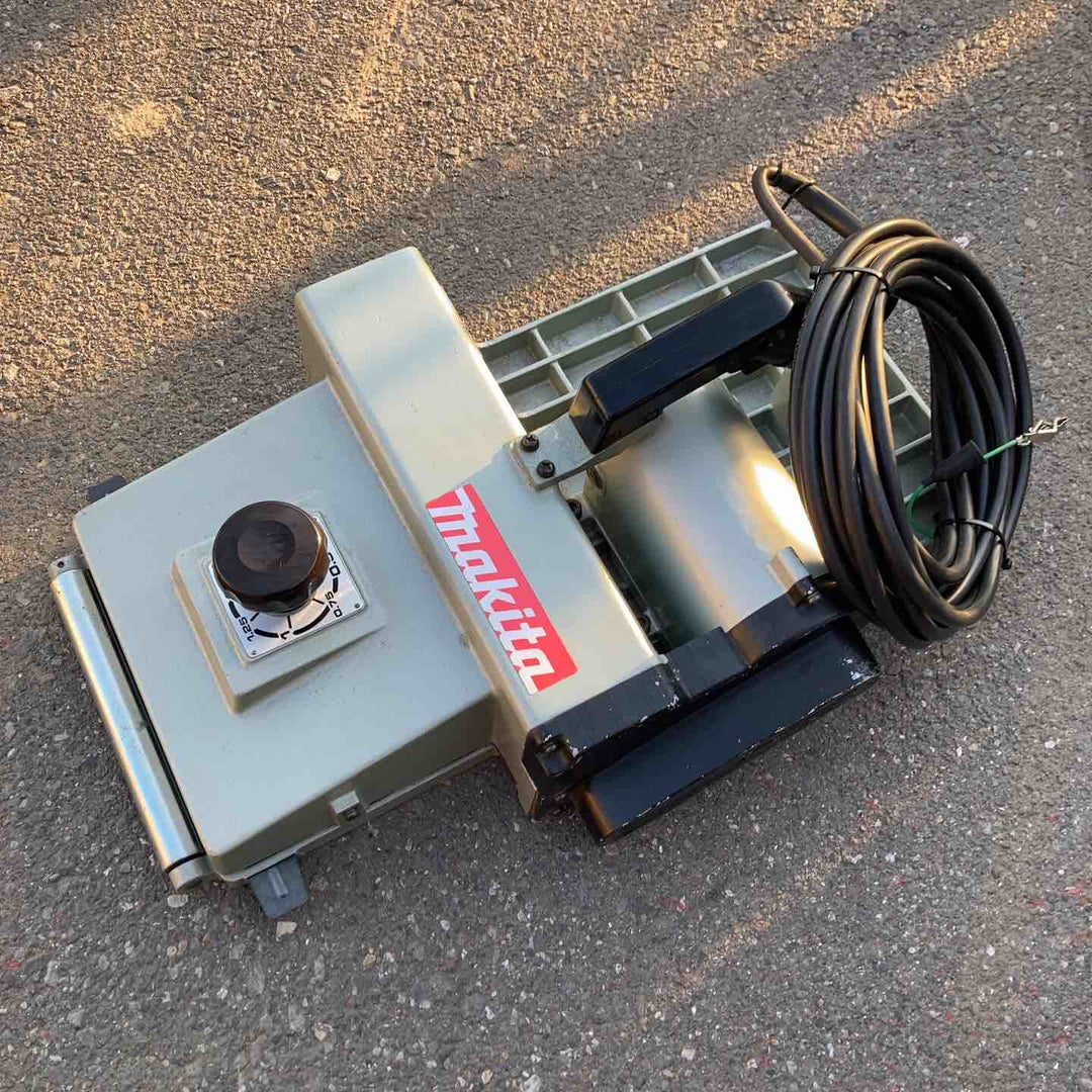 【中古品】 マキタ/makita 1尺電気カンナ・KP310 【桶川店】