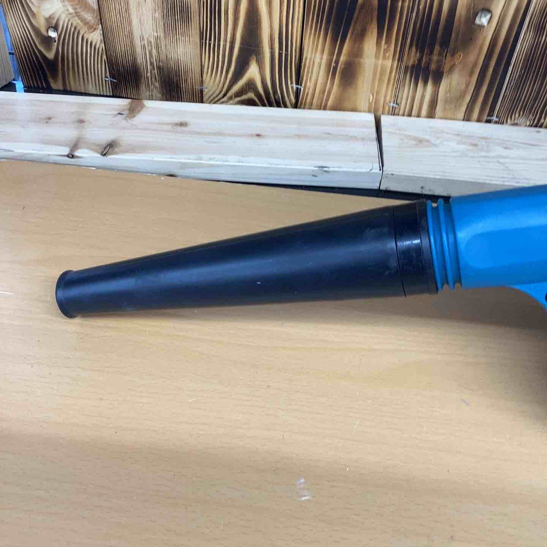 ☆マキタ(makita) コードレスブロワ UB142DZ【越谷店】