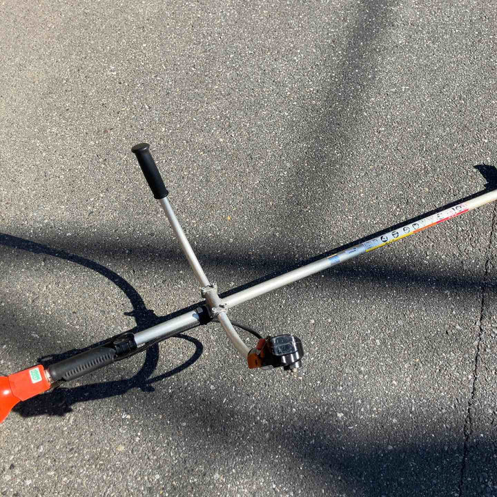 【中古品・店頭受取り限定】 共立 エンジン刈払機・SRE2625G 【桶川店】