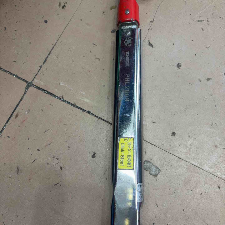 ◇PHL200N シグナル式トルクレンチ パイプレンチヘッド  トルク調整範囲：40～200Nm 未校正 【草加店】