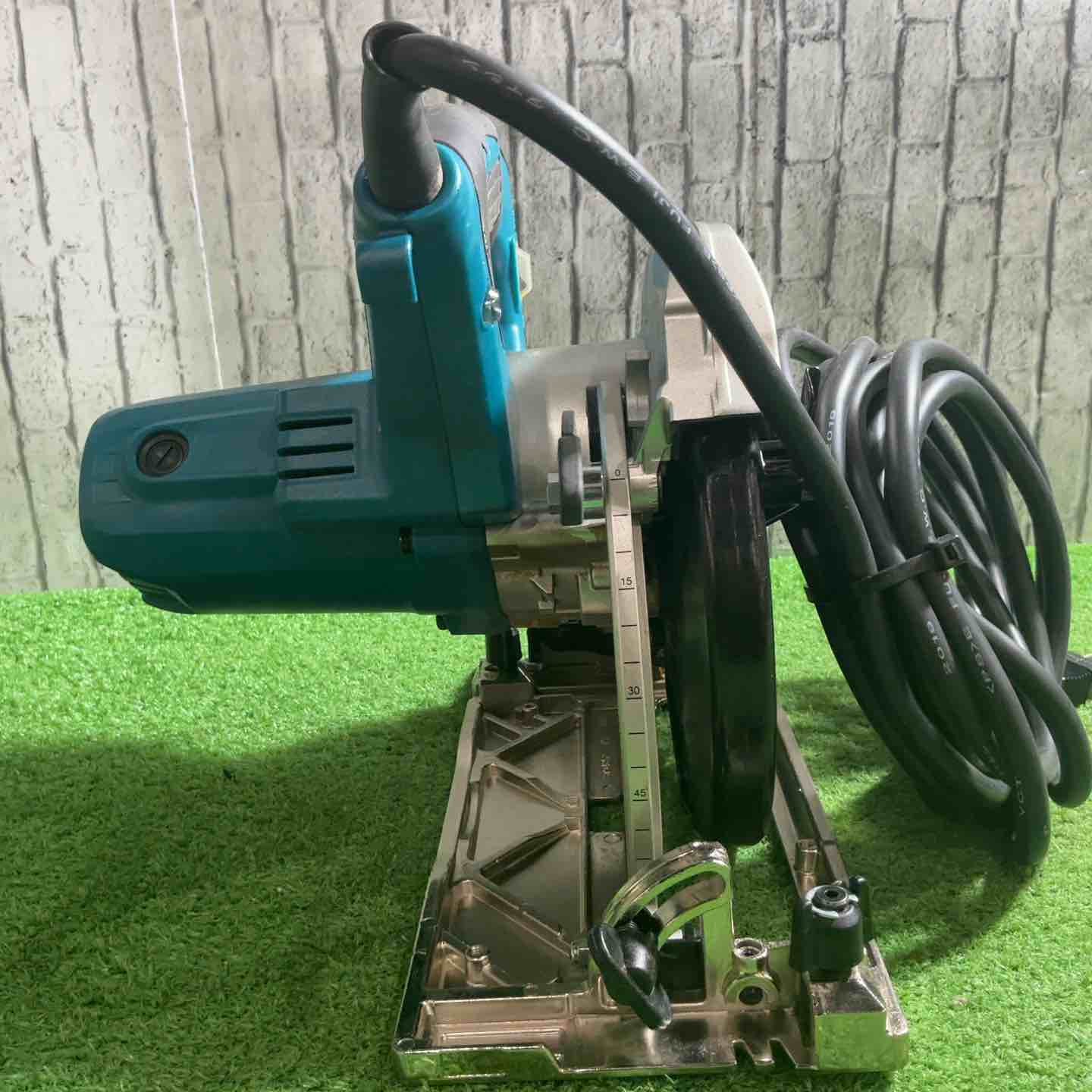 ★マキタ(makita) 電気マルノコ HS6301 動作確認済【川口店】 ☆マキタ(makita) 電気マルノコ HS6301 動作確認済【川口店】 – アクト
