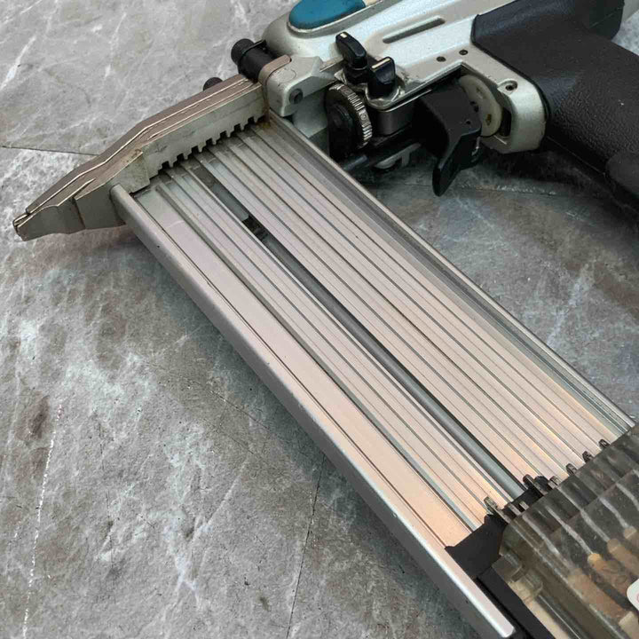 【中古品】★マキタ(makita) 常圧フィニッシュネイラ AF502N【八潮店】