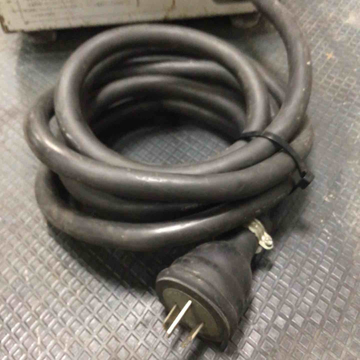 ◇コンセック(Hakken) ハッケン昇降圧器 ハードトランスHDT-5A【草加店】