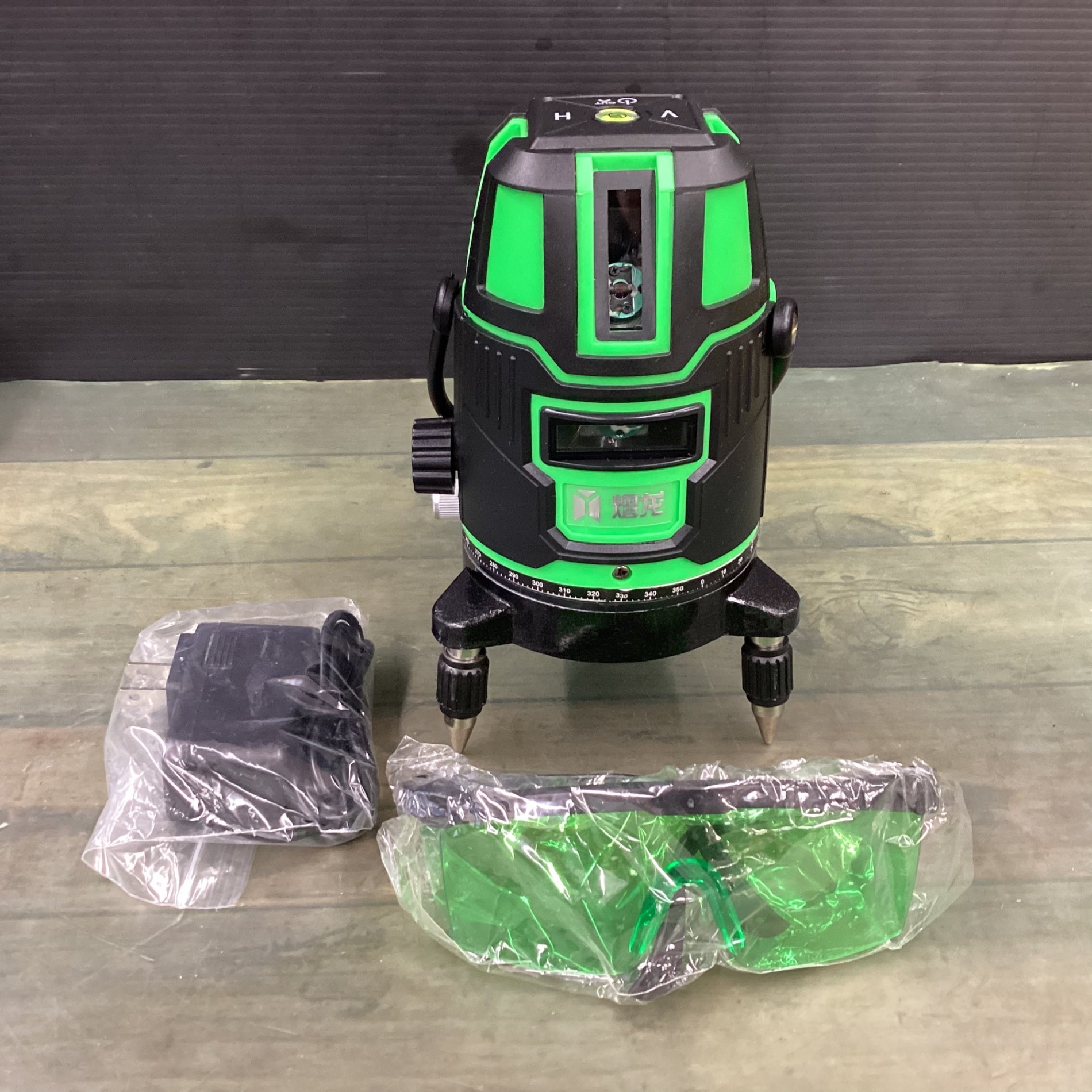 メーカー不明 グリーンレーザー 緑光 【東大和店】 – アクトツール