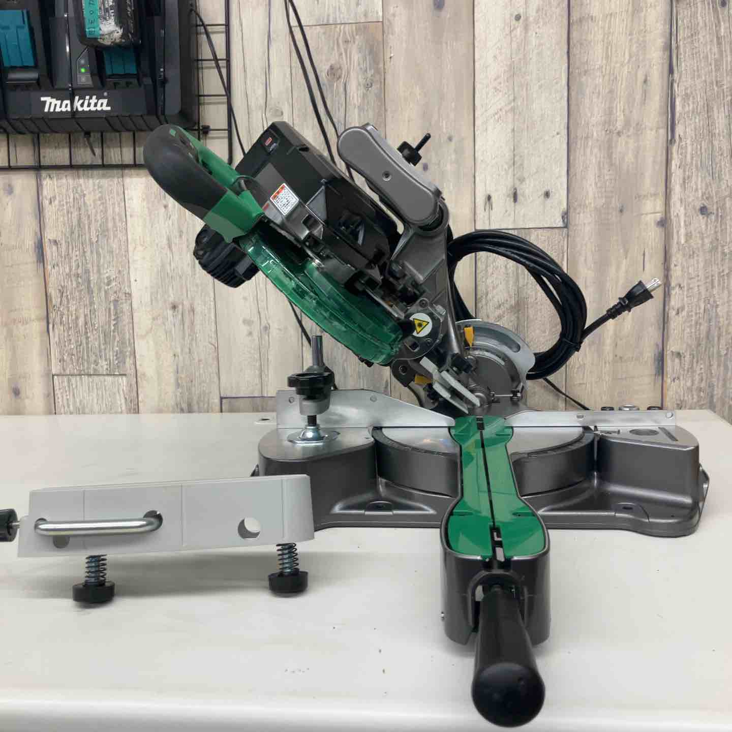 店頭受取り限定】☆ハイコーキ(HIKOKI ※旧:日立工機)190mm卓上スライド