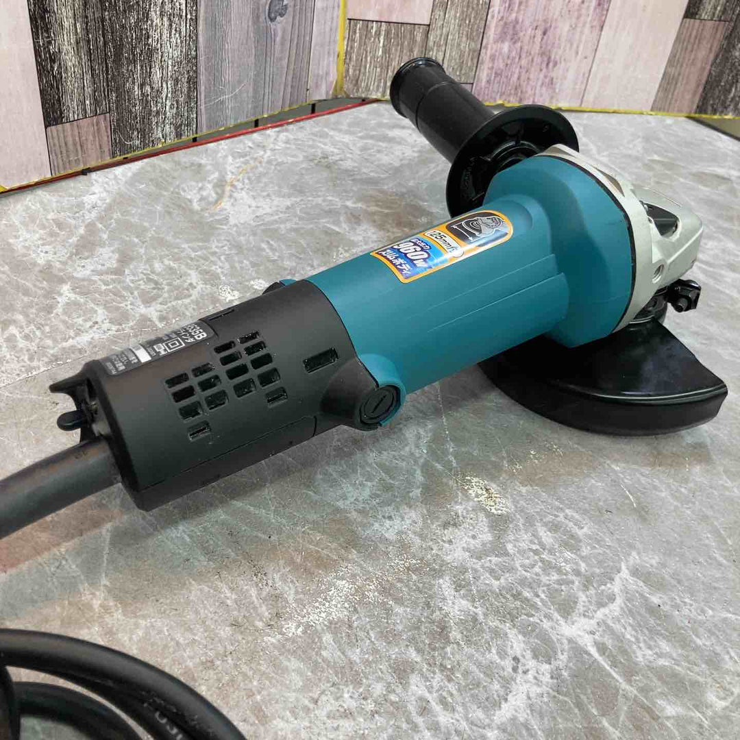 ☆マキタ(makita) 125mm ディスクグラインダ 9535B【八潮店】