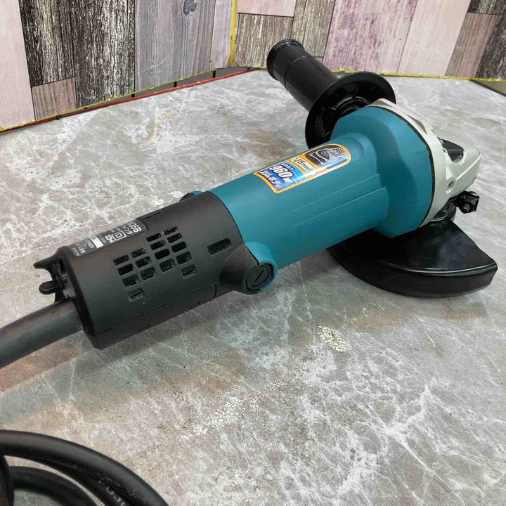 ☆マキタ(makita) 125mm ディスクグラインダ 9535B【八潮店】