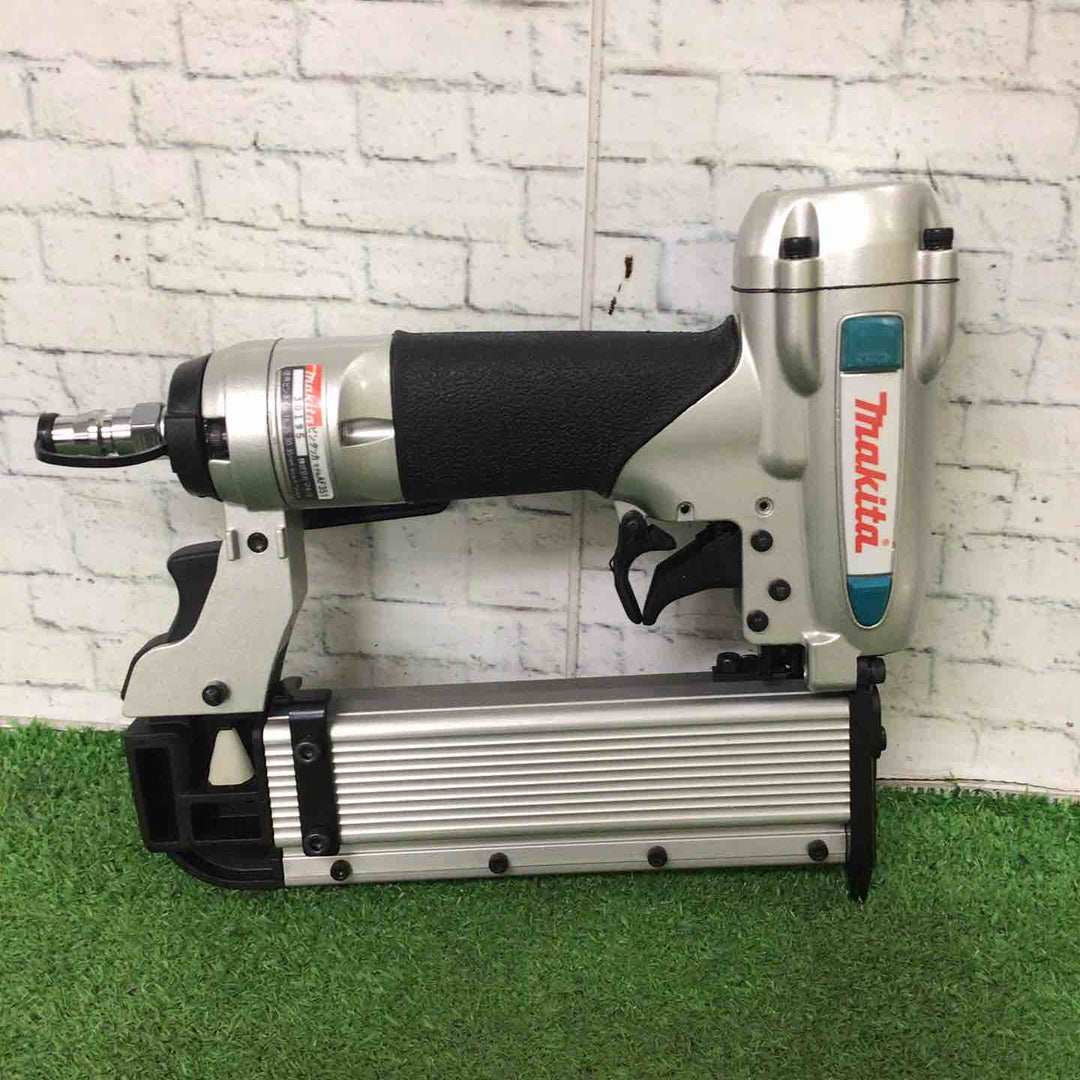 ★マキタ(makita) 常圧ピンネイラ AF351【町田店】
