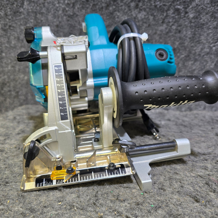 【中古品・刃付き！】マキタ(makita) 小型ミゾキリ 溝切  3005BA【桶川店】
