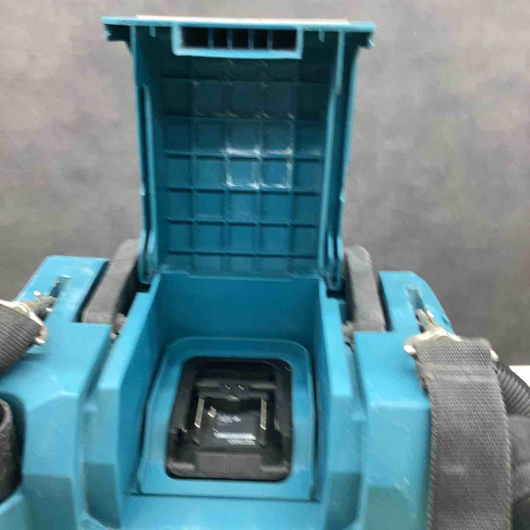 ★マキタ(makita) コードレス集じん機 乾湿両用 VC750DZ【越谷店】