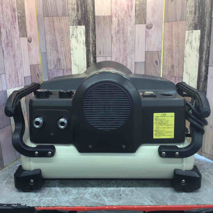 ◇マキタ(makita) 常圧専用エアコンプレッサー AC2211 50Hz【八潮店】