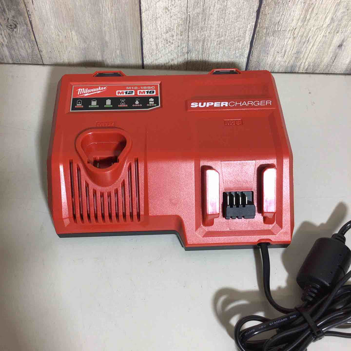 【美品】ミルウォーキー M12-M18 スーパーチャージャー M12-18SC　充電器【戸田店】