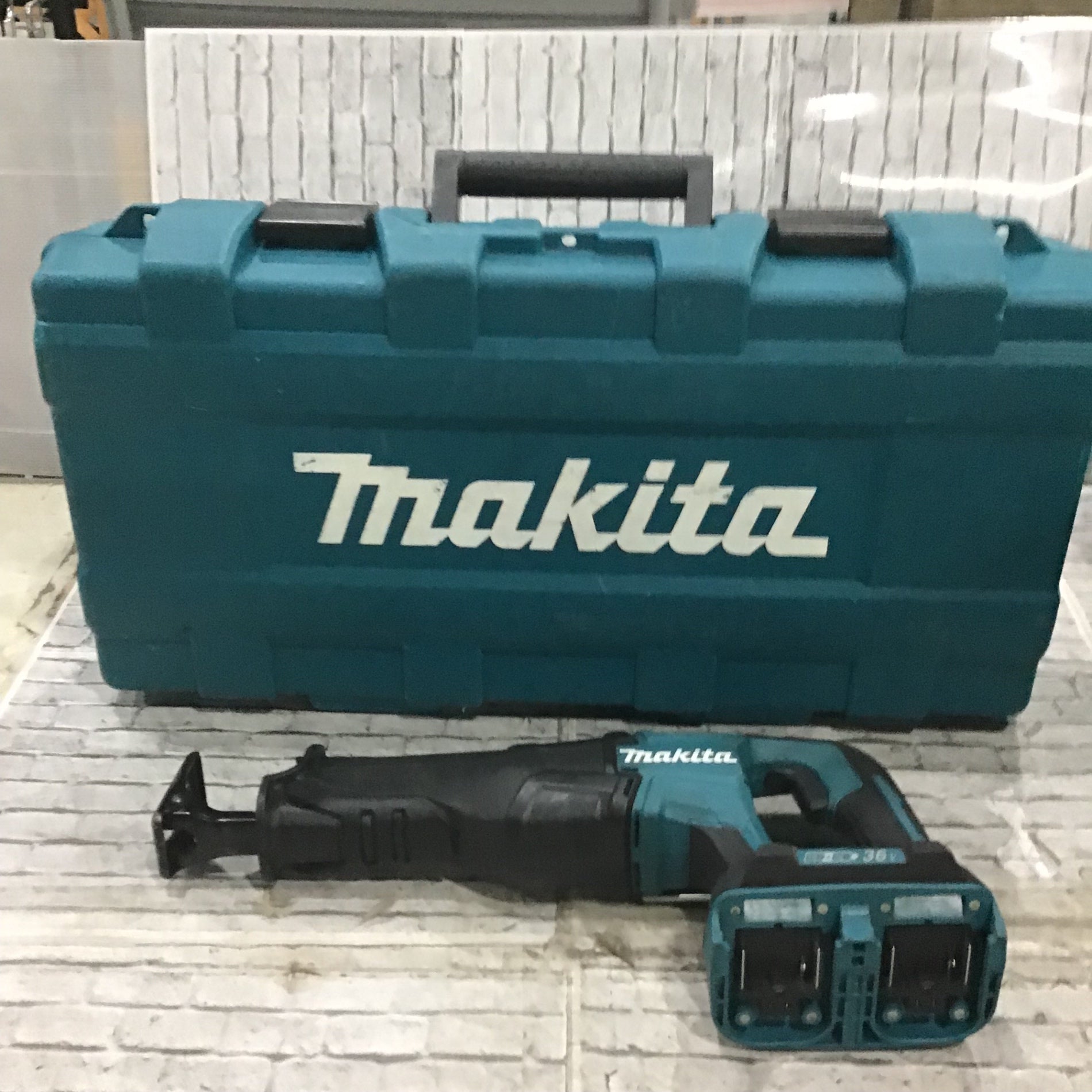 〇マキタ(makita) コードレスレシプロソー JR360DZK【川口店】