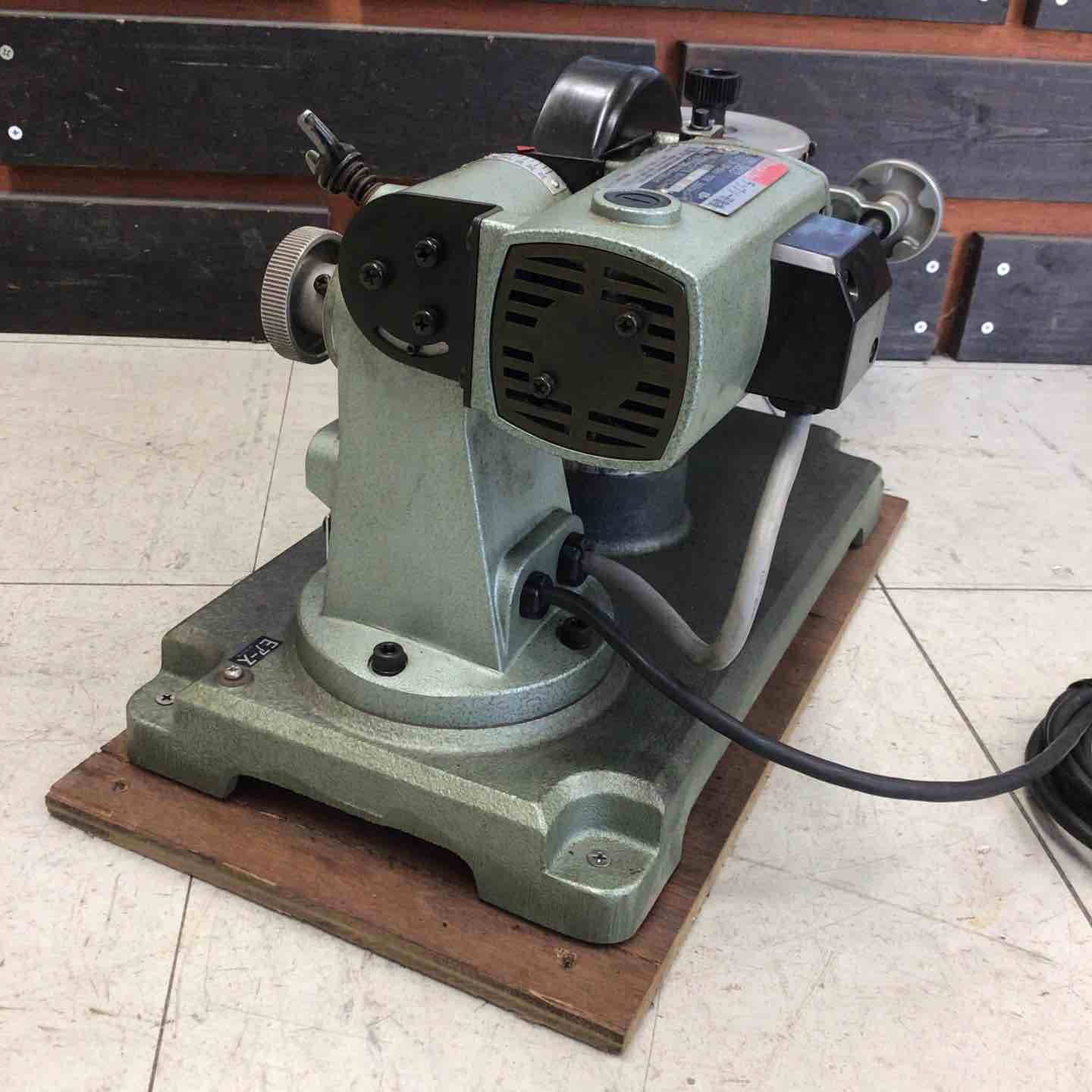 現状品】 マキタ/makita チップソー研磨機 9803 【鴻巣店】 – アクト