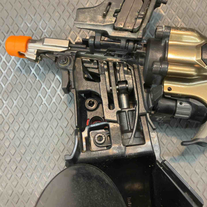 【中古品】ハイコーキ(HIKOKI ※旧:日立工機) 高圧エア釘打ち機 NV50HR2(S)【所沢店】