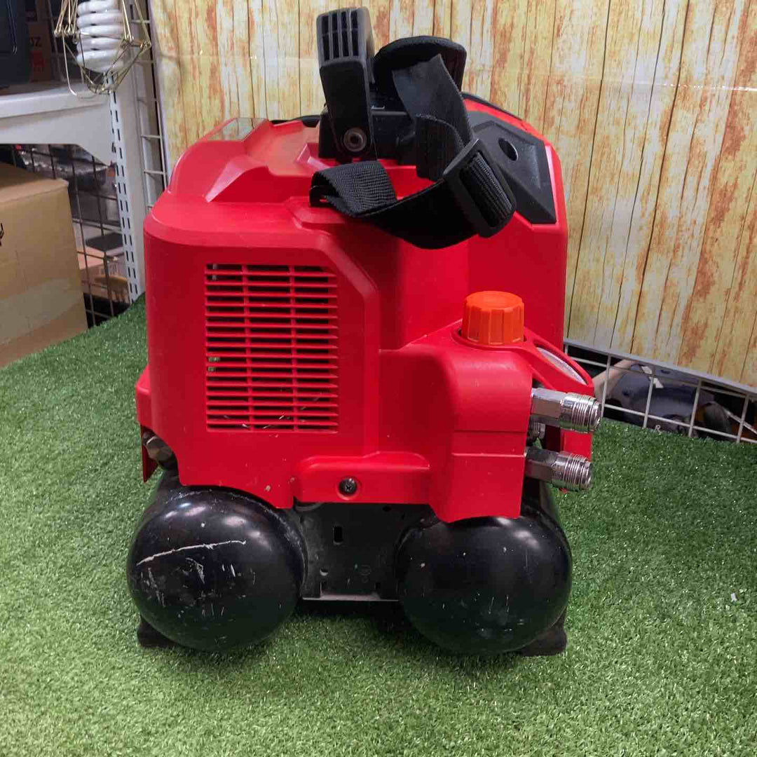 ★マックス(MAX) 高圧専用エアコンプレッサ AK-HH1301E(8L)【川崎店】