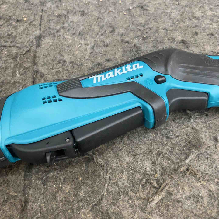 ★マキタ(makita) コードレスレシプロソー JR101DW 10.8Vバッテリー(1.3Ah・1.5Ah)、充電器、ケース付き【鴻巣店】