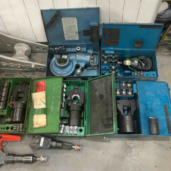 【店頭受取り限定】◇泉精器(IZUMI) 電動リモコン式油圧ポンプ R14E-F【川口店】