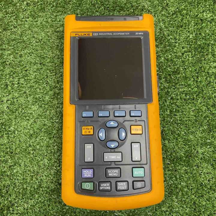 【ジャンク品】【バッテリー使用不可】 FLUKE スコープメーター モデル：【川崎店】