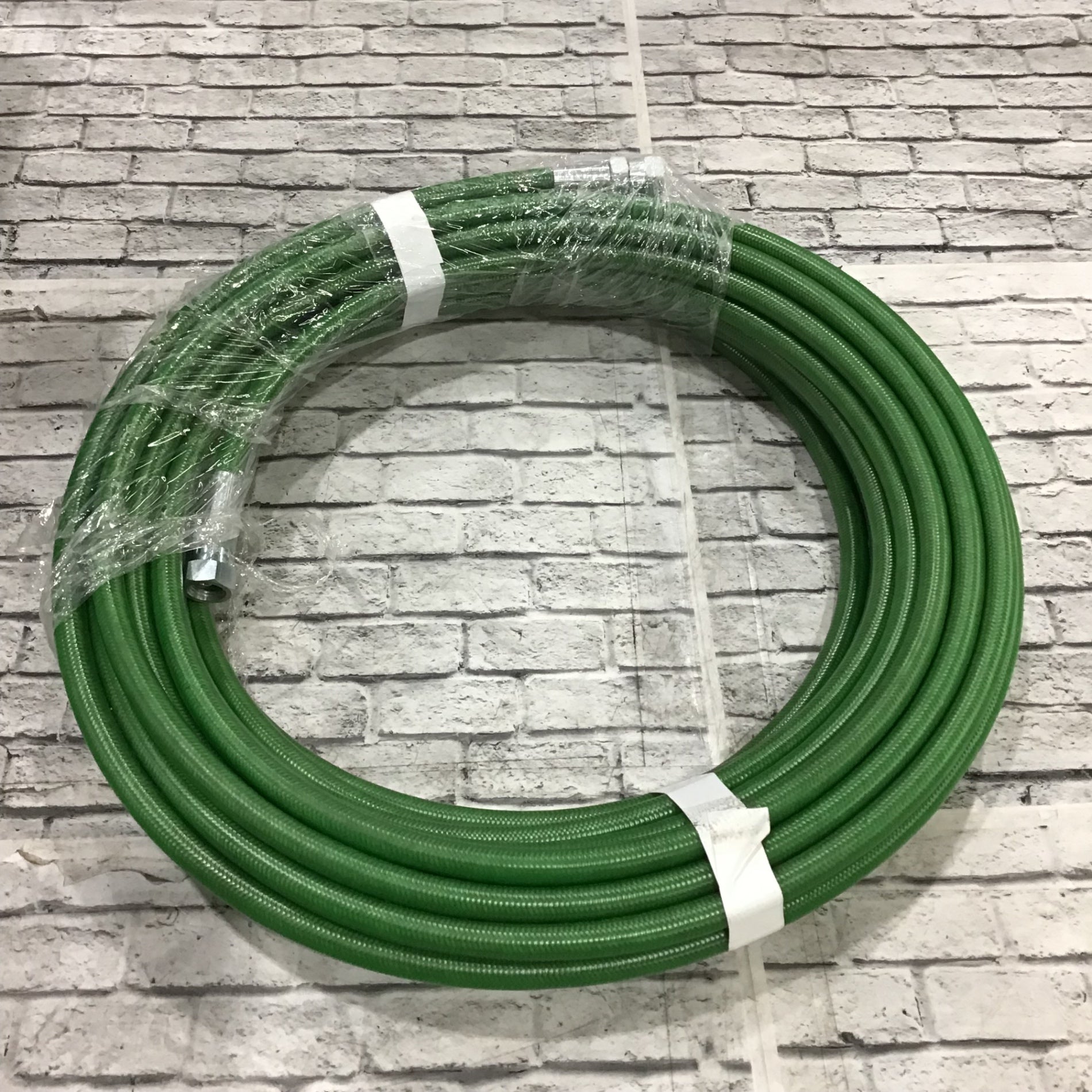 メーカー不明 塗装用エアレスホース 20m N・P×1/4【川口店】 – アクト