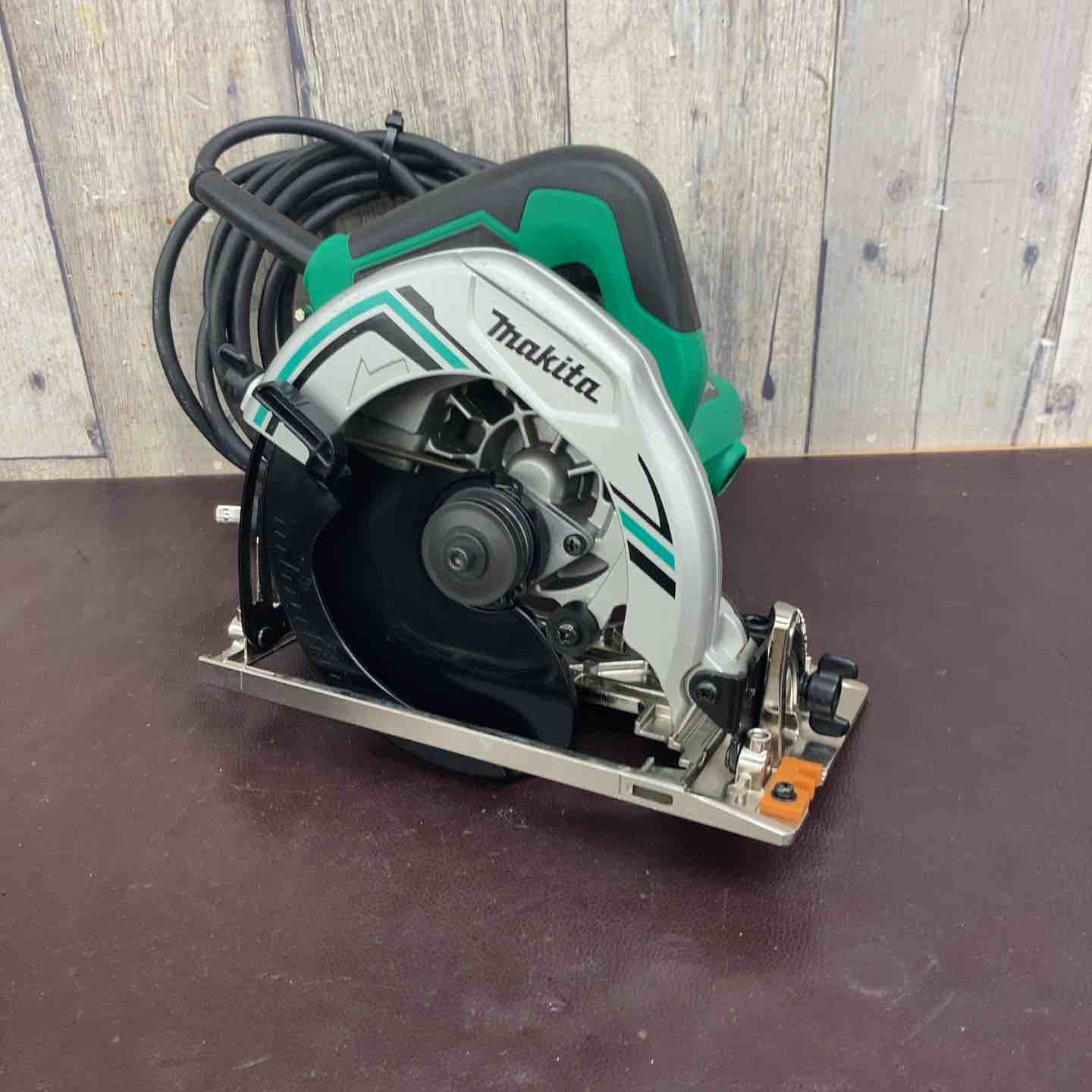 マキタ(makita) 電動ハンマ HM1100C【桶川店】 – アクトツール