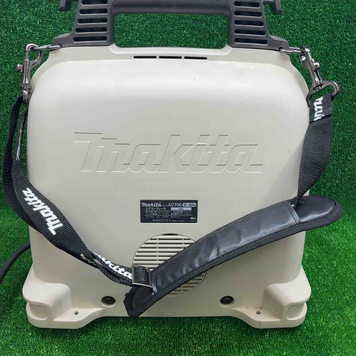★マキタ(makita) エアコンプレッサー AC700【藤沢店】