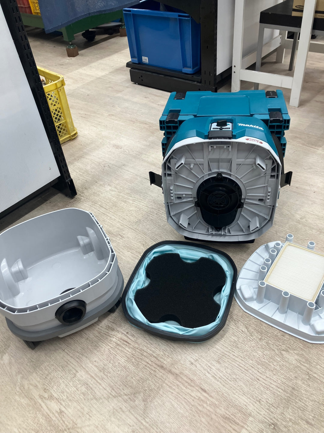 【店頭受取り限定】★マキタ(makita) コードレス集じん機 VC005GZ 40V 本体のみ 乾式(粉じん)専用  マックパック付属！【川越店】