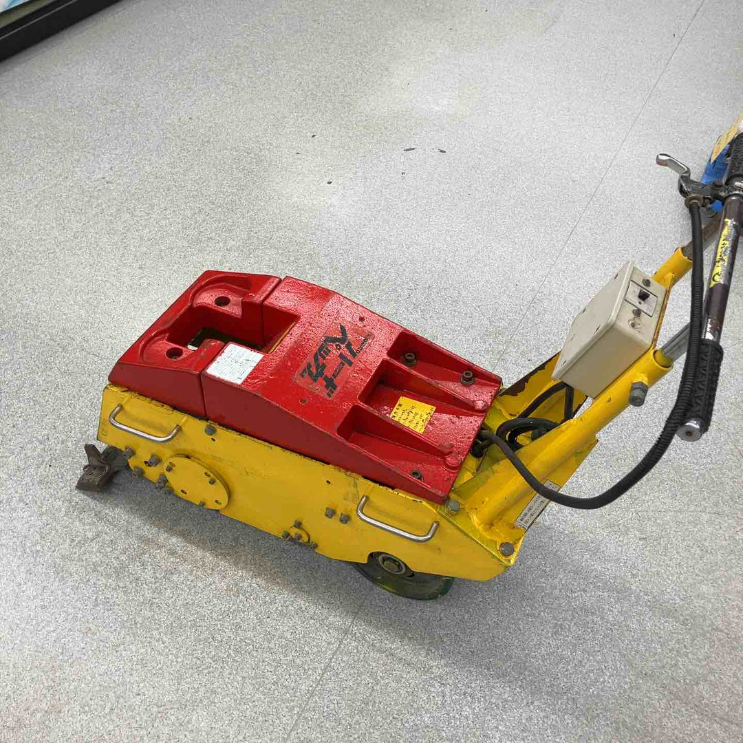 【店頭受取り限定】極東産機 強力床材剥がし機 ハードペッカー HK-1【八潮店】