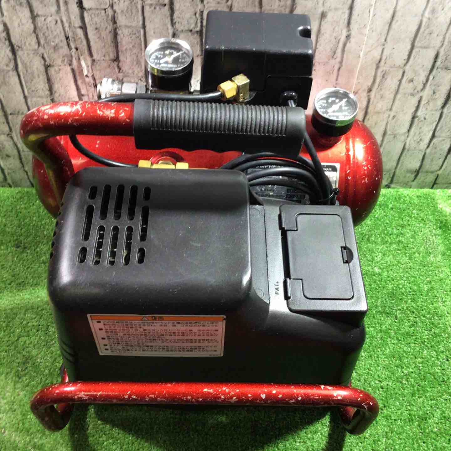 ◇藤原産業 (SK11) オイルレス エアーコンプレッサー SR-045 タンク