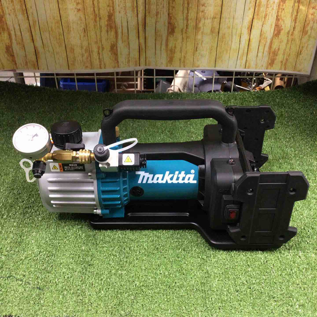 ★マキタ(makita) コードレス真空ポンプ VP181DZ【川崎店】