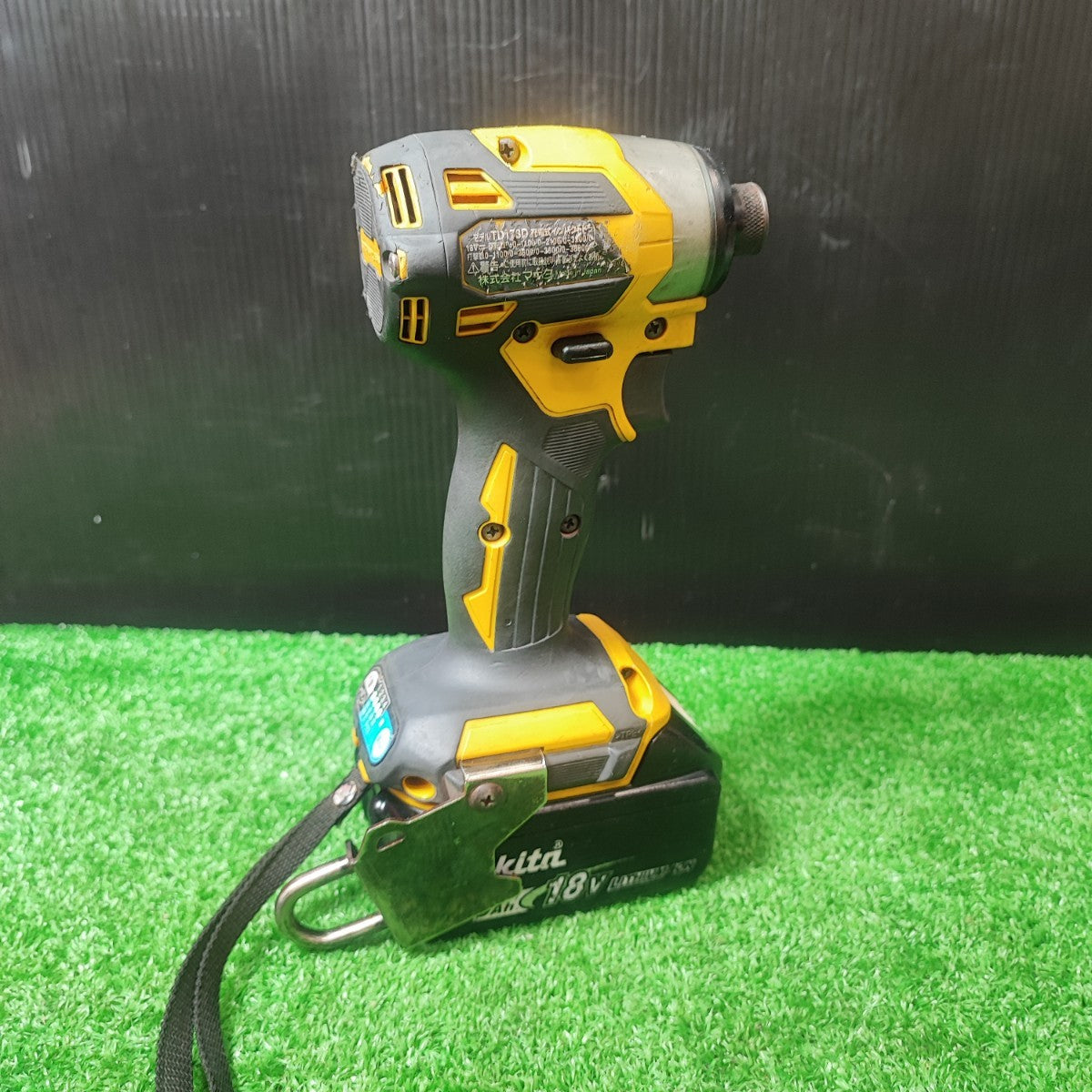 Makita - 新品 マキタ インパクトドライバー TD173DXFY 2点 Makita インパクトドライバー TD173DXFY