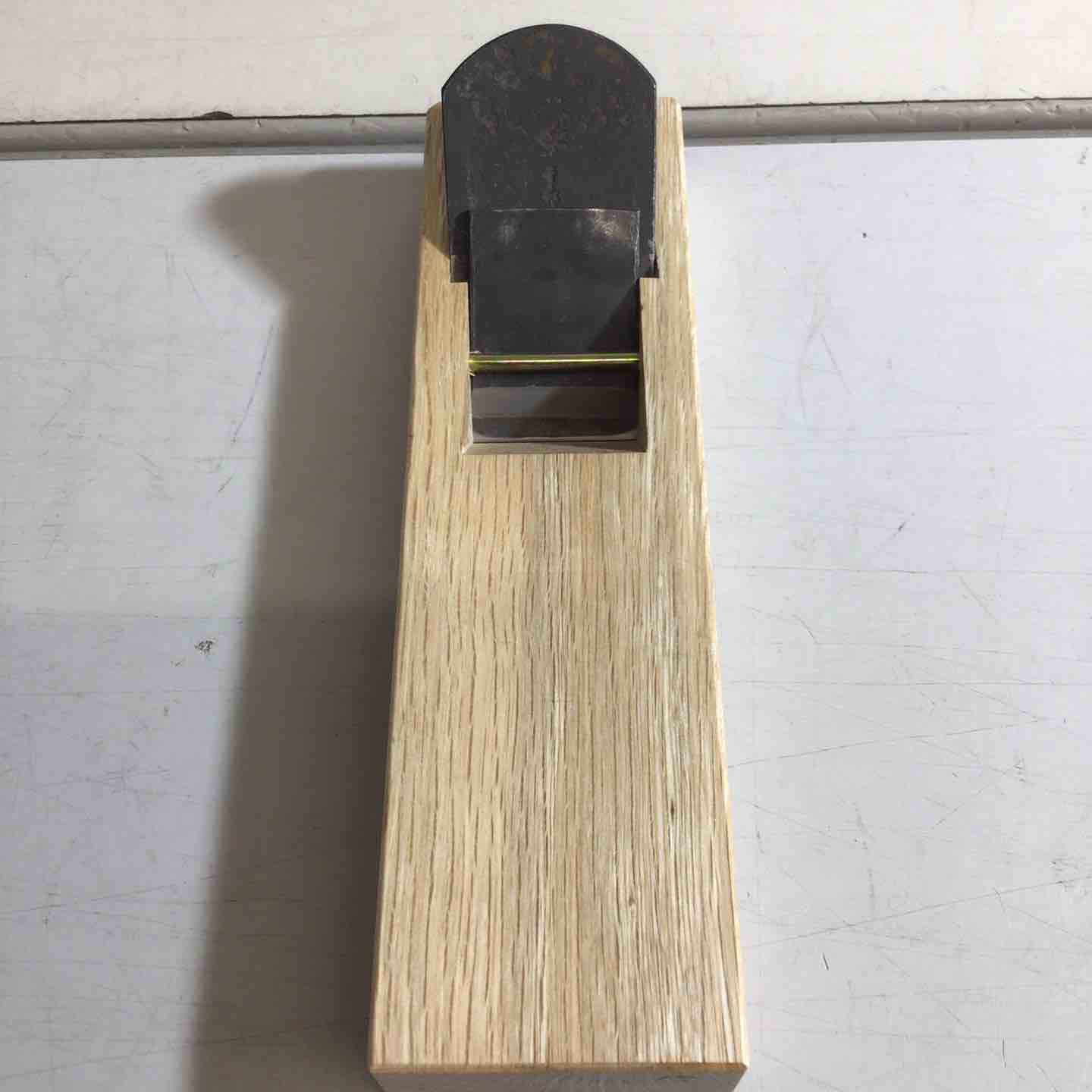 未使用品】圭三郎 小鉋 42mm つばめ鋼 鑿 鉋 大工道具【戸田店