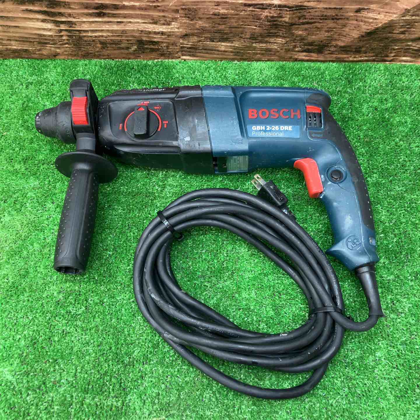 【Y11/N】RYOBI リョービ ハンマードリル GBH2SE はつり 電動工具 完動品 2025年最新ハンマードリル 100vの人気アイテム - メルカリ