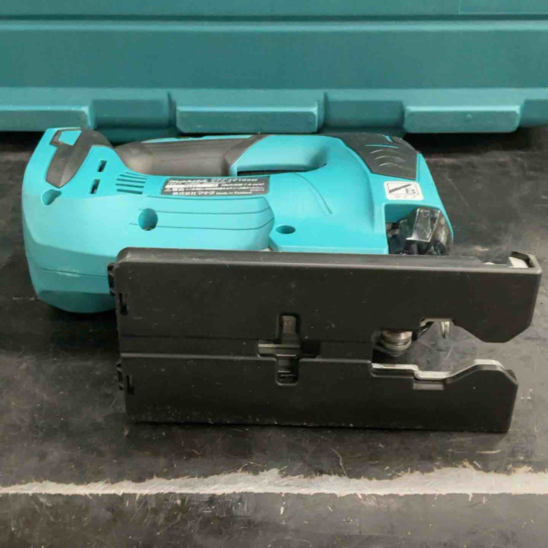 ★マキタ(makita) コードレスジグソー JV182DZK【草加店】