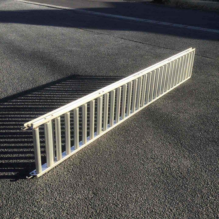 【現状品 / 店頭受取り限定】 ローラーコンベヤ メーカー / 型式不明 【鴻巣店】