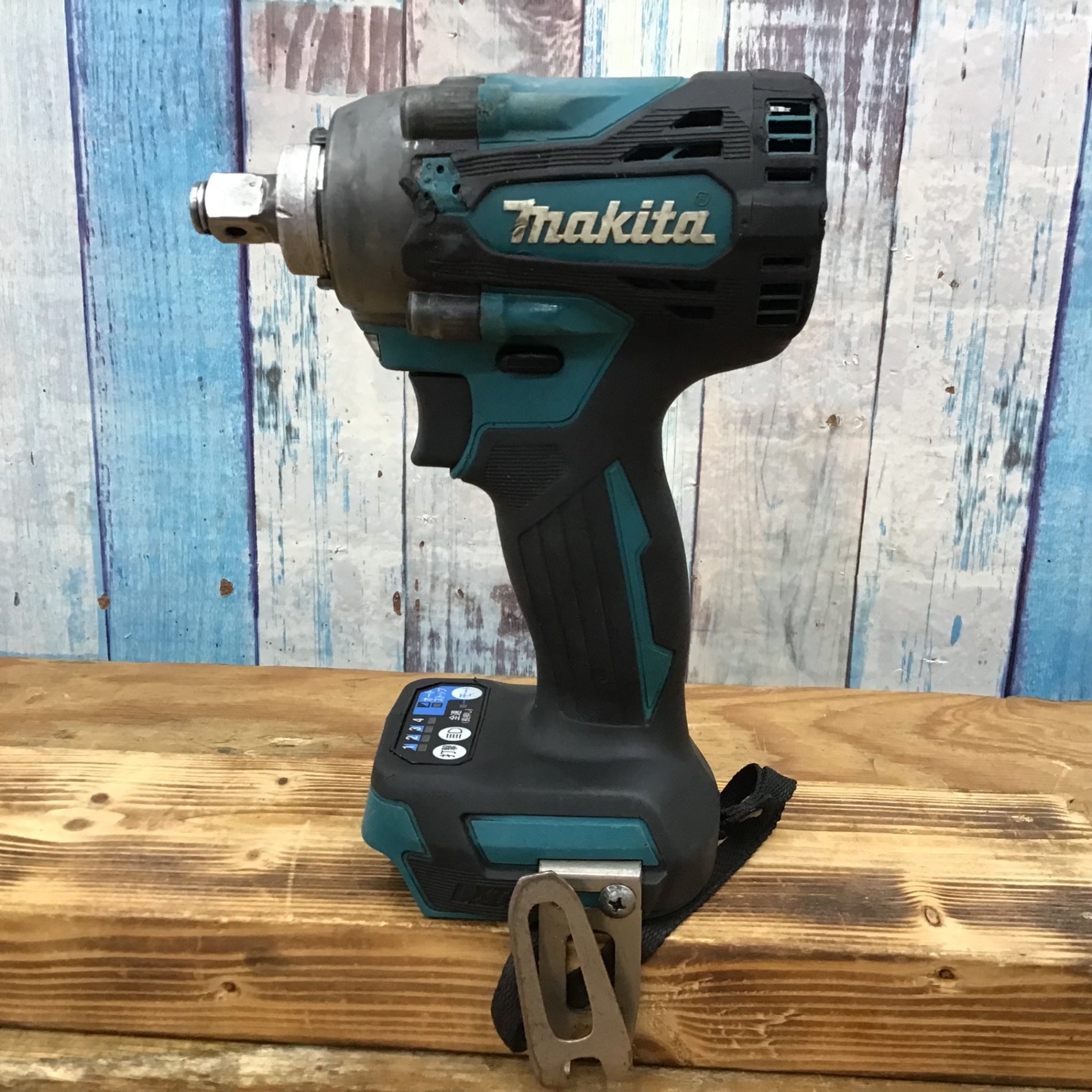 ☆マキタ(makita) コードレスインパクトレンチ TW300DZ 本体のみ【柏店 