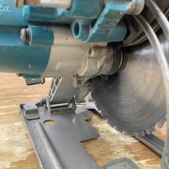 ★マキタ(makita) コードレスチップソーカッター CS551DZ【柏店】