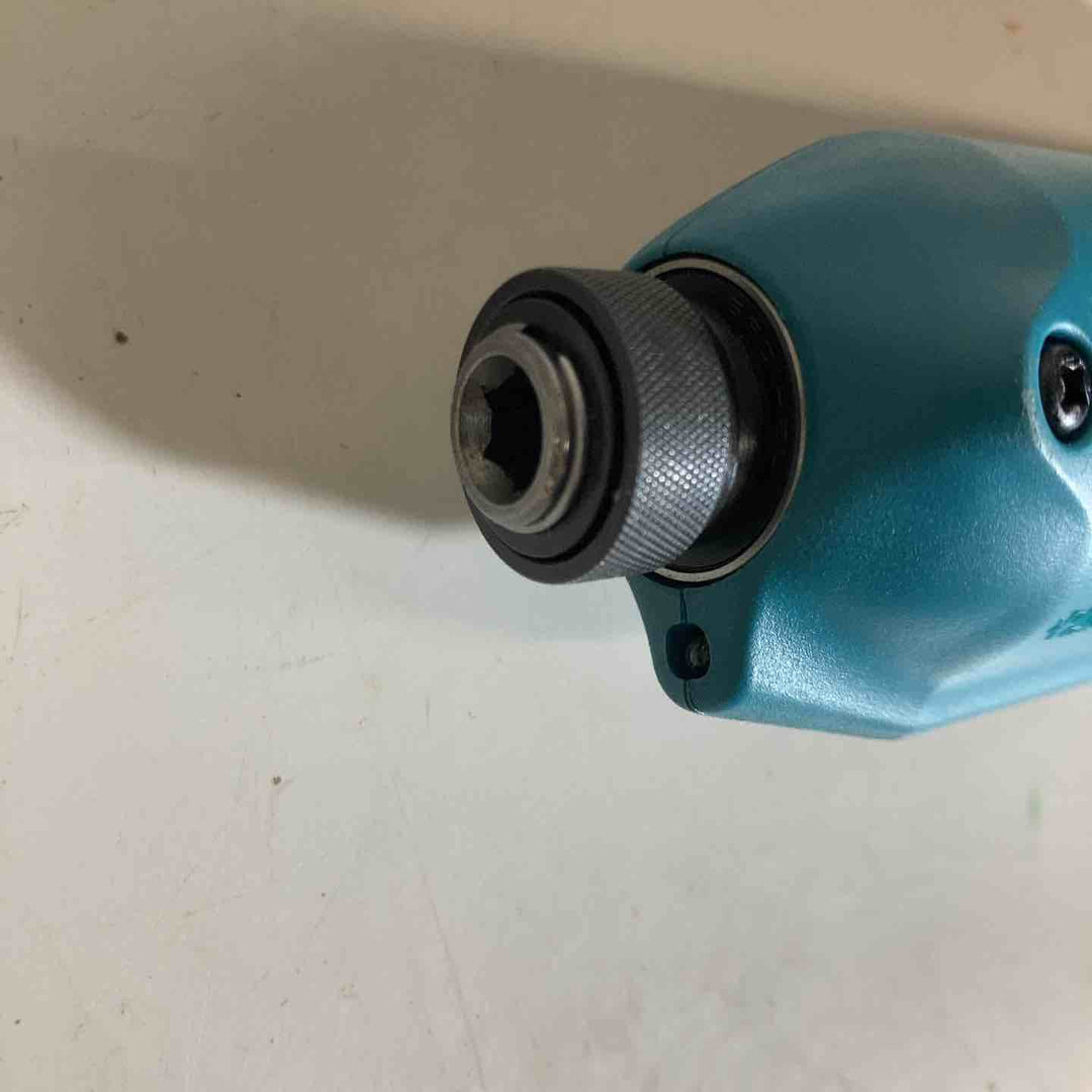 ★マキタ(makita) コードレスペンインパクトドライバー TD022DSHX【戸田店】