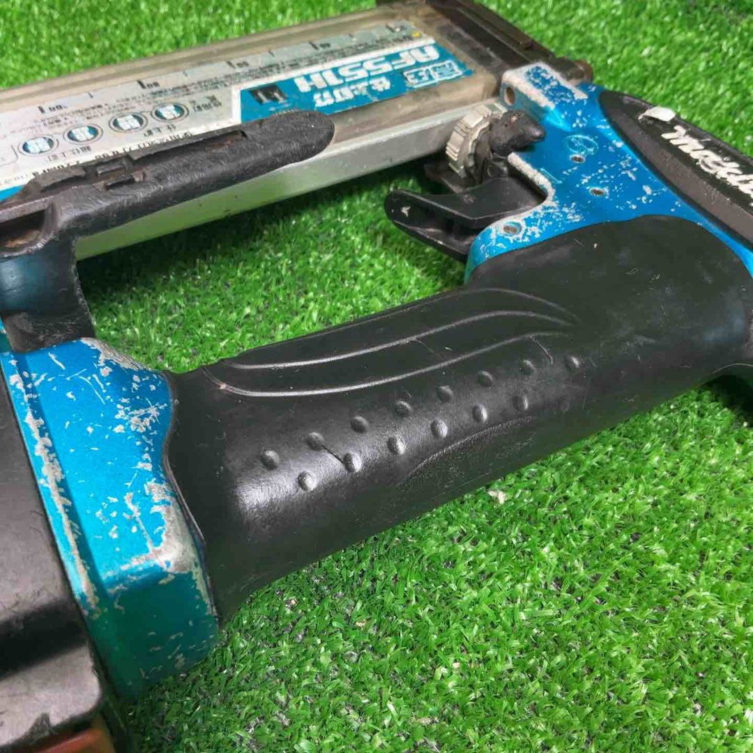 ◇マキタ(makita) 高圧フィニッシュネイラ AF551HM【藤沢店】