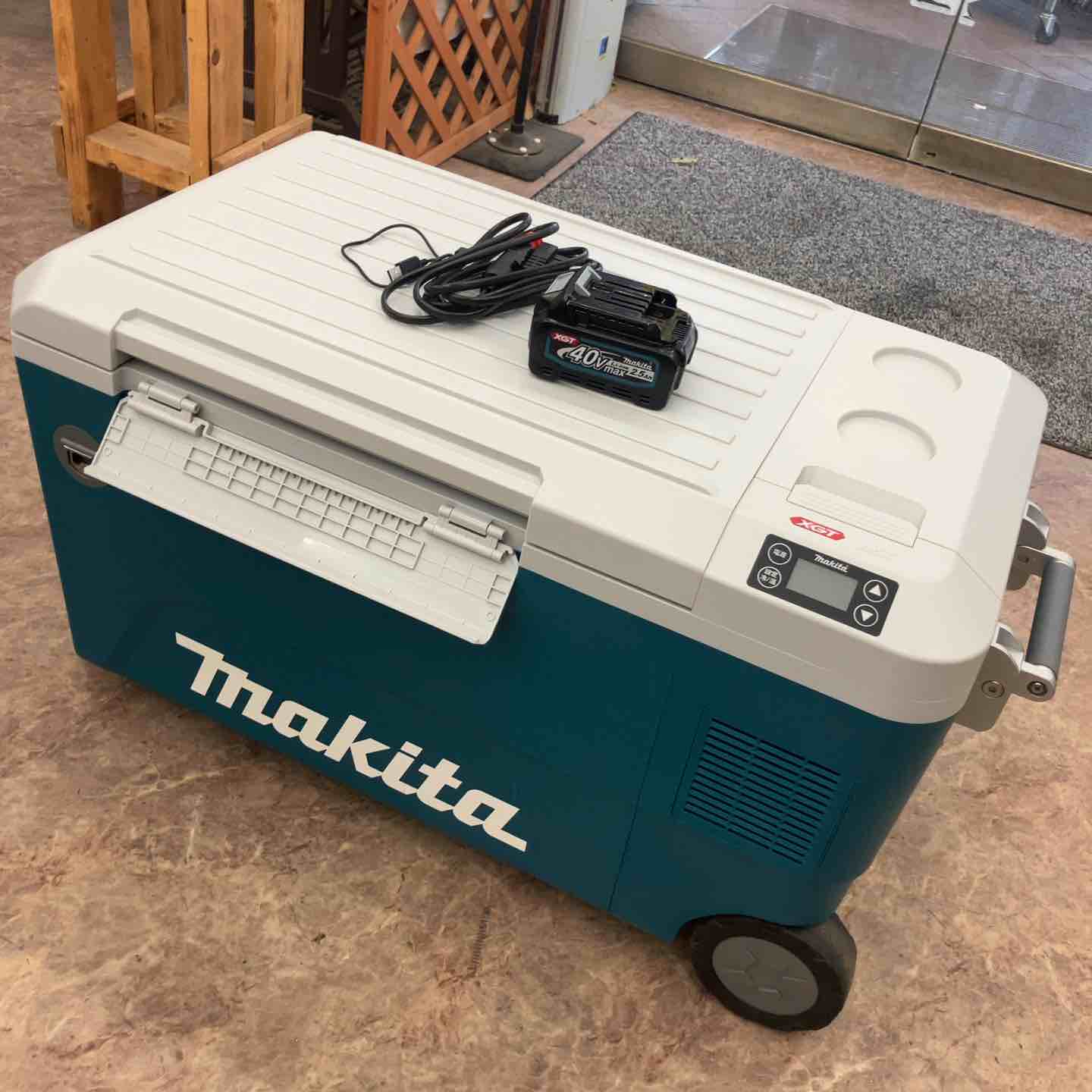 マキタ(makita) コードレス冷温庫 50L 外箱なし マキタ(makita) コードレス冷温庫 50L 外箱なし